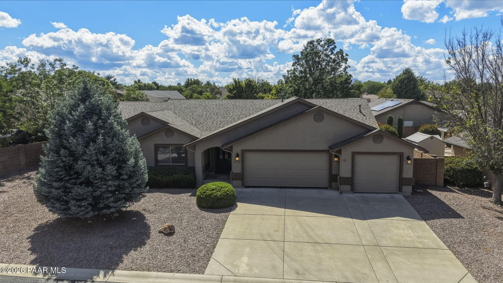 Photo of 7330 N Brilliant Sky Way, Prescott Valley, AZ 86315 (MLS # 1084966)