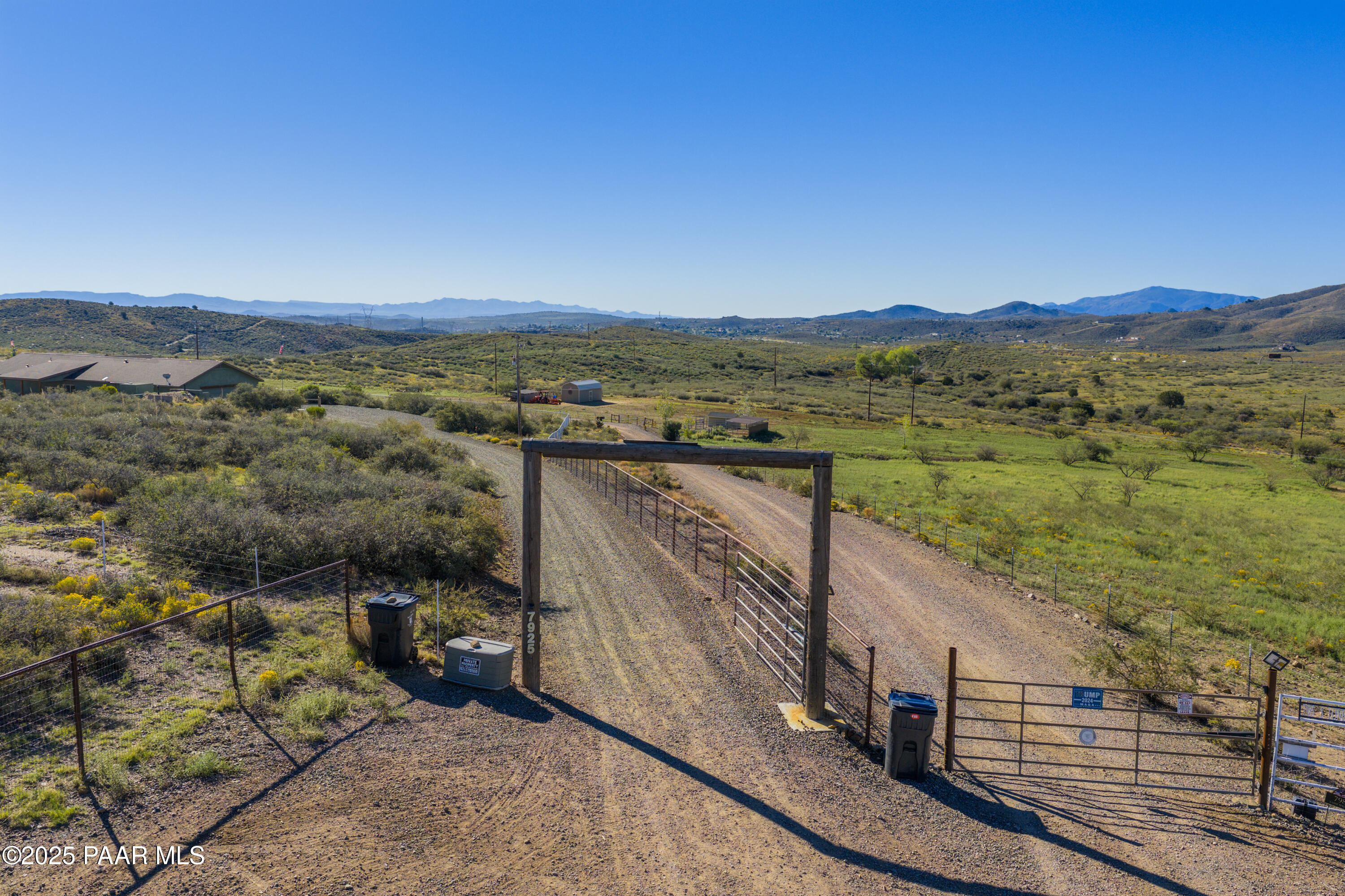 7925 S Lone Spruce Drive