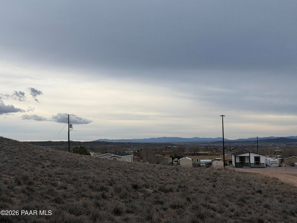 Photo of 25672 N Lopez Drive, Paulden, AZ 86334 (MLS # 1079546)