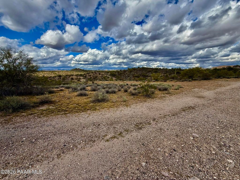 Photo of Xx00 W Grand Avenue, Morristown, AZ 85342 (MLS # 1079719)