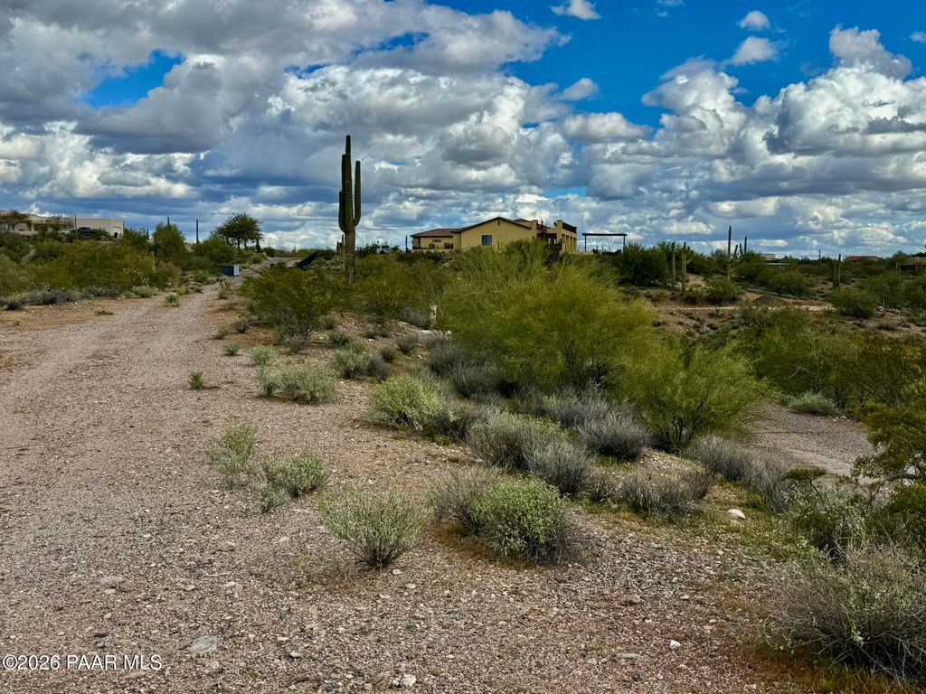 Photo of Xx00 W Grand Avenue, Morristown, AZ 85342 (MLS # 1079719)