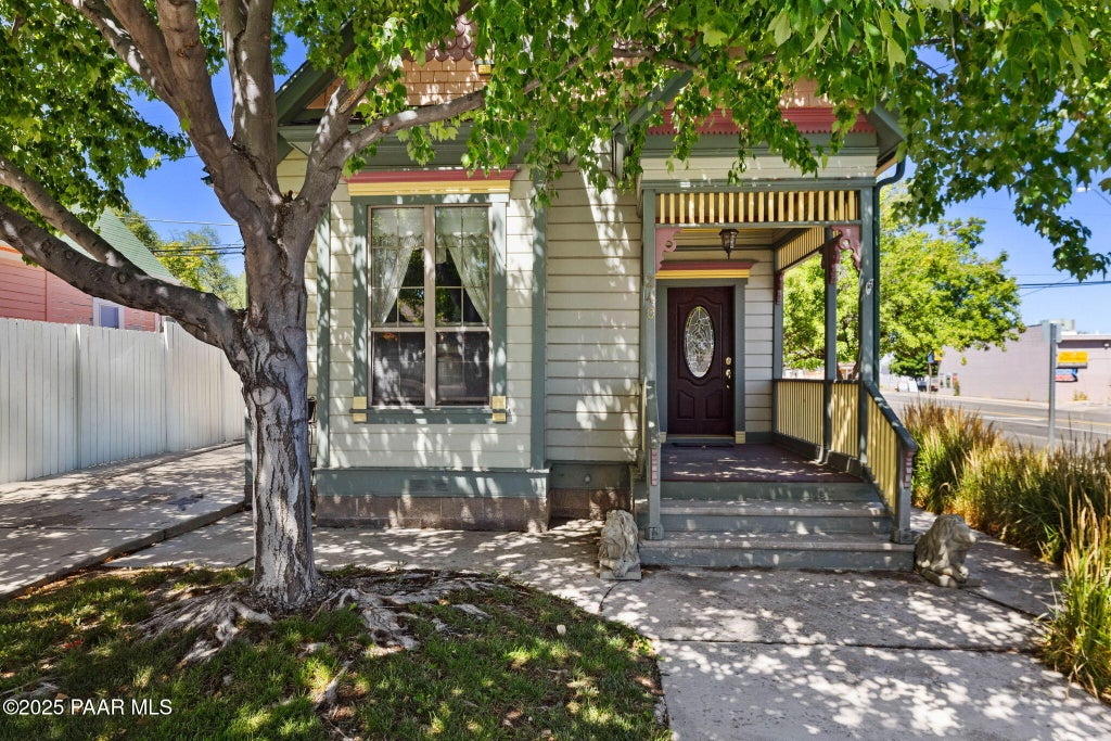 Photo of 240 N Pleasant Street, Prescott, AZ 86301 (MLS # 1084875)