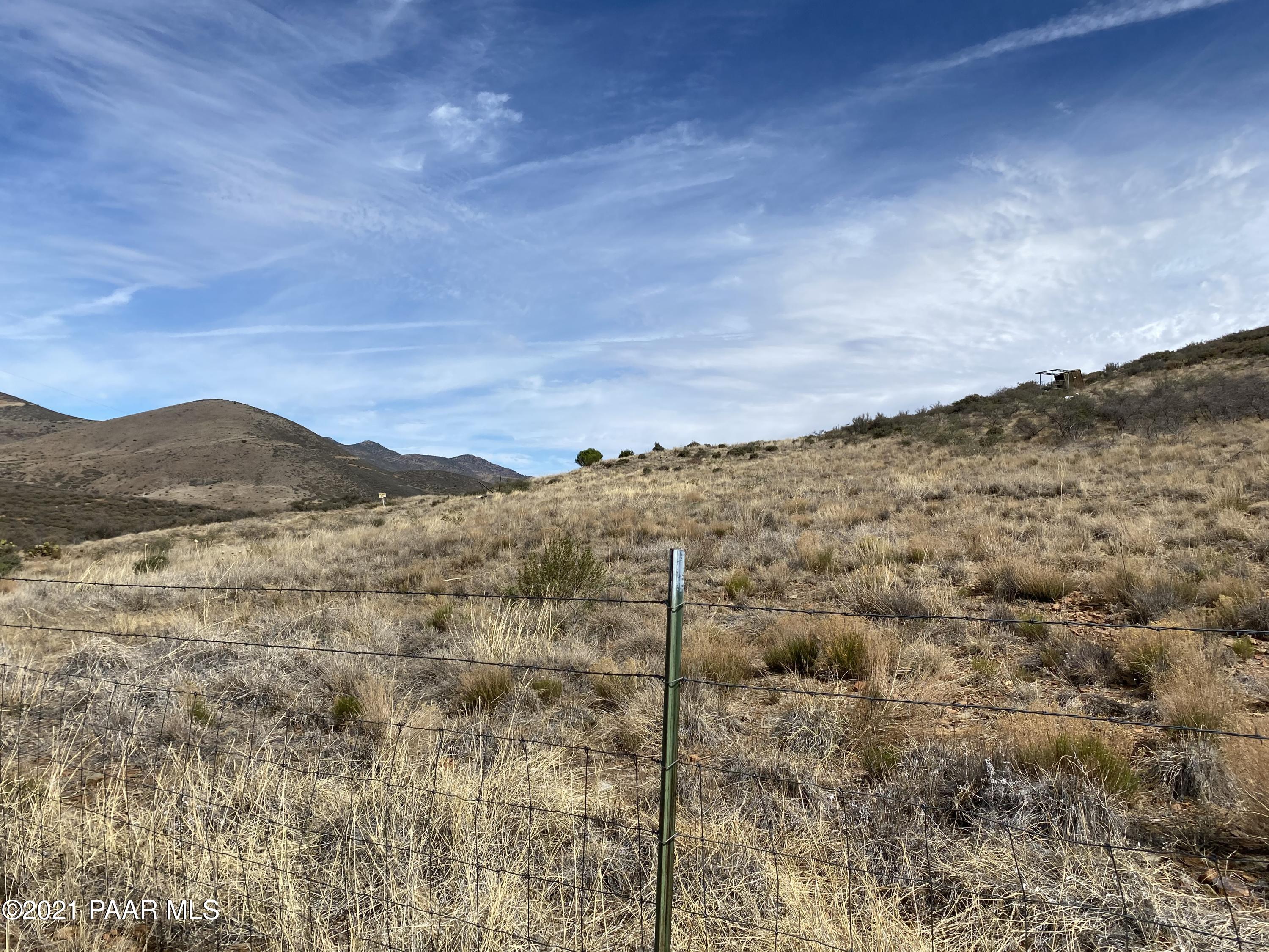 6117 S Country Road
