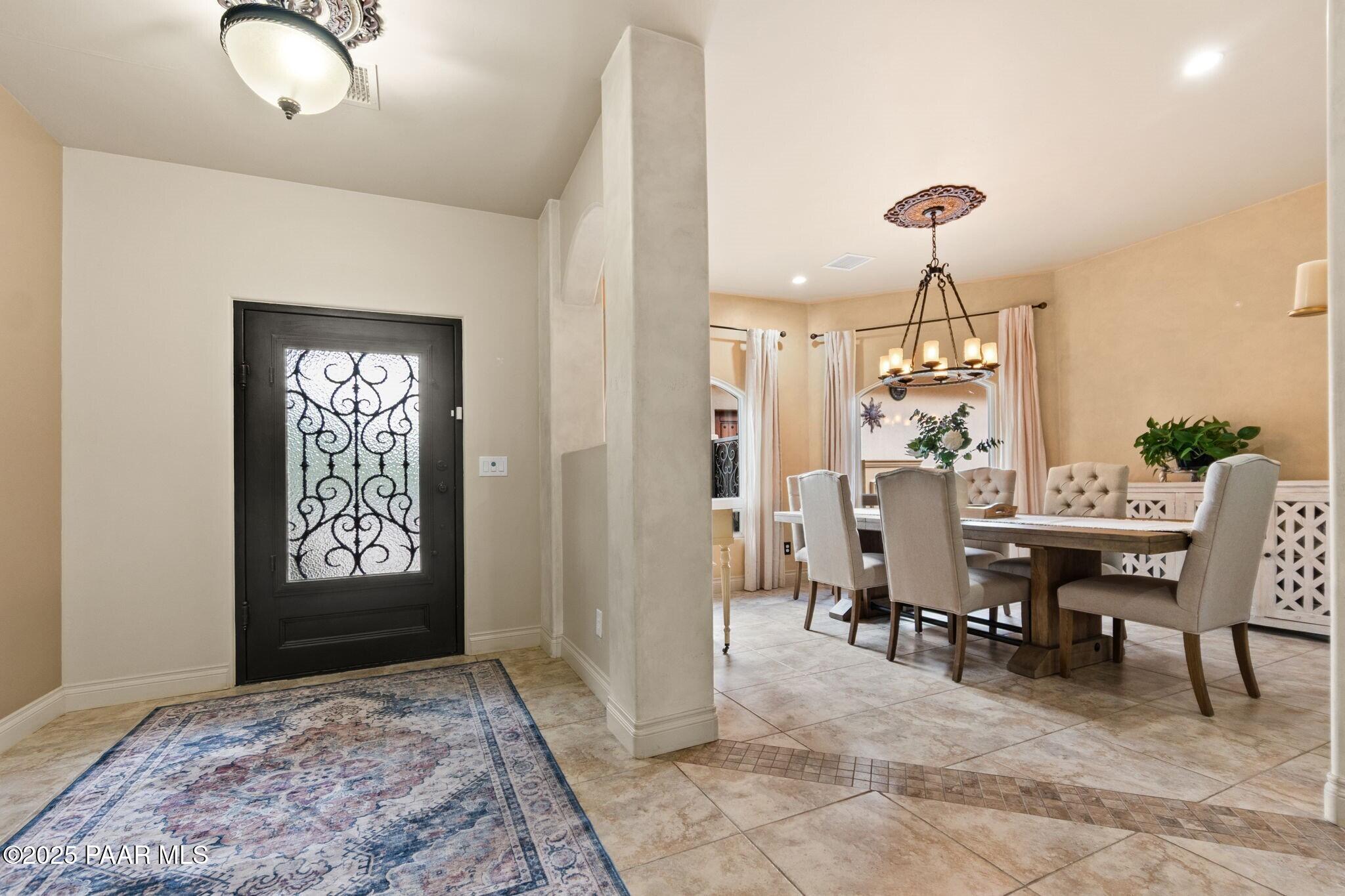 26 N Woodridge Circle