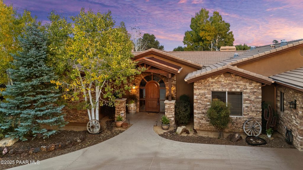Photo of 5110 W Indian Camp Road, Prescott, AZ 86305 (MLS # 1077380)