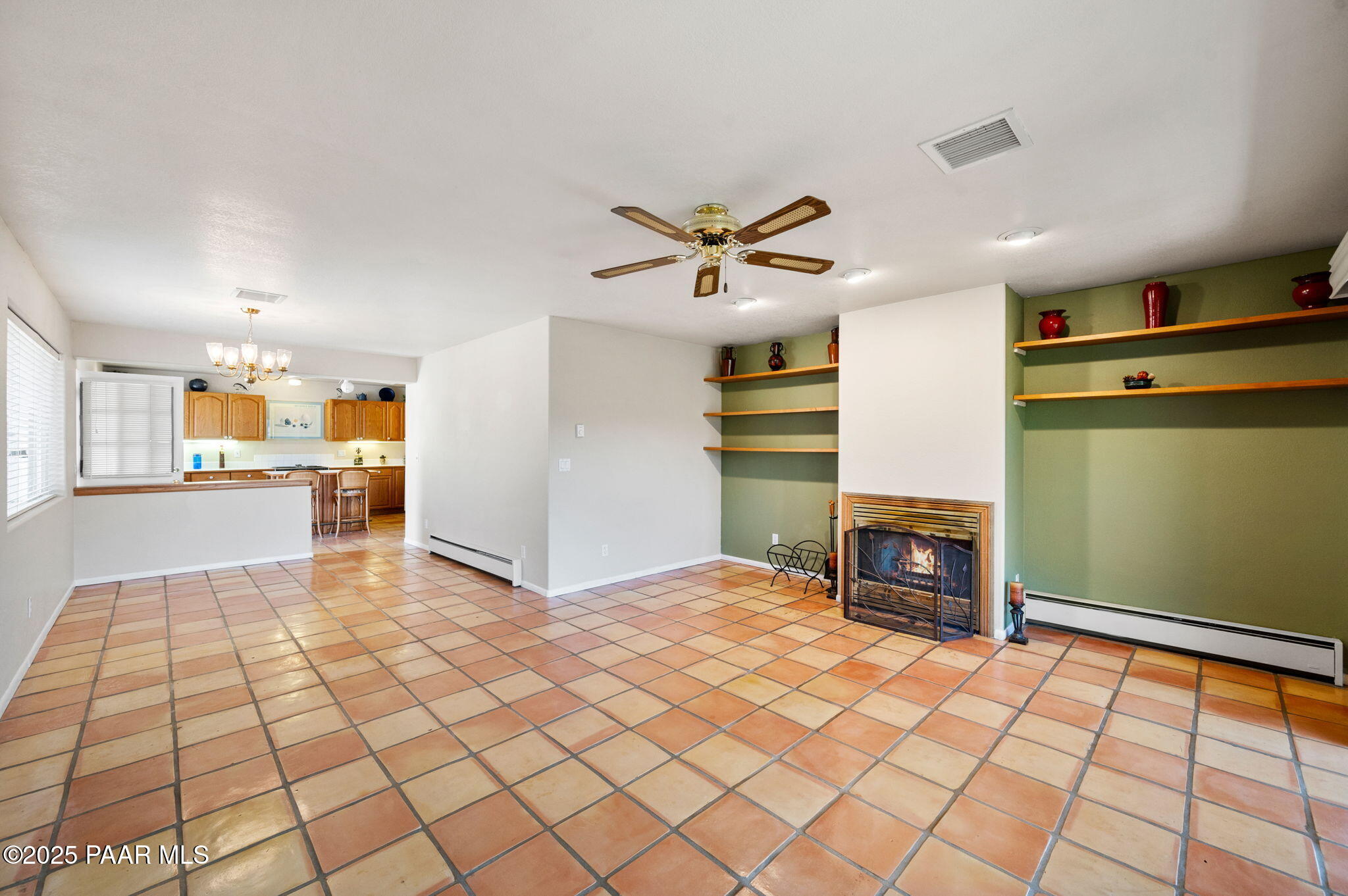 4885 Hornet Drive
