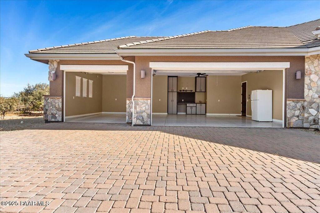 Photo of 2005 W Seven Oaks, Prescott, AZ 86305 (MLS # 1078178)