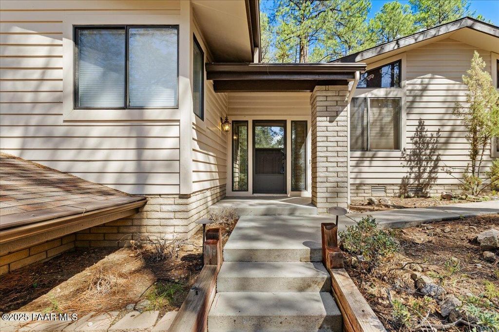 Photo of 1945 Coyote Road, Prescott, AZ 86303 (MLS # 1076893)