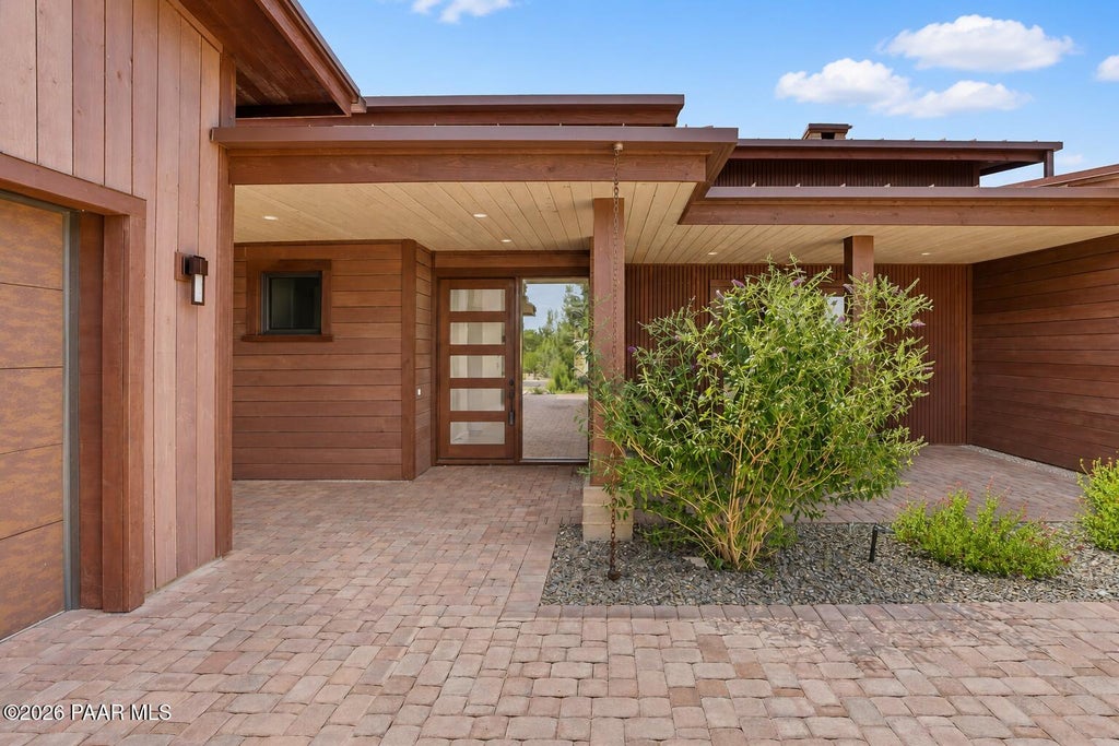 Photo of 5790 W Three Forks Road, Prescott, AZ 86305 (MLS # 1084823)