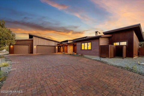 Photo of 5790 W Three Forks Road, Prescott, AZ 86305 (MLS # 1084823)