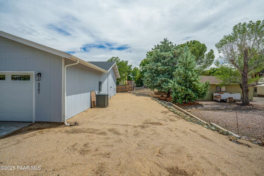 Photo of 4901 N Treasure Circle, Prescott Valley, AZ 86314 (MLS # 1078330)