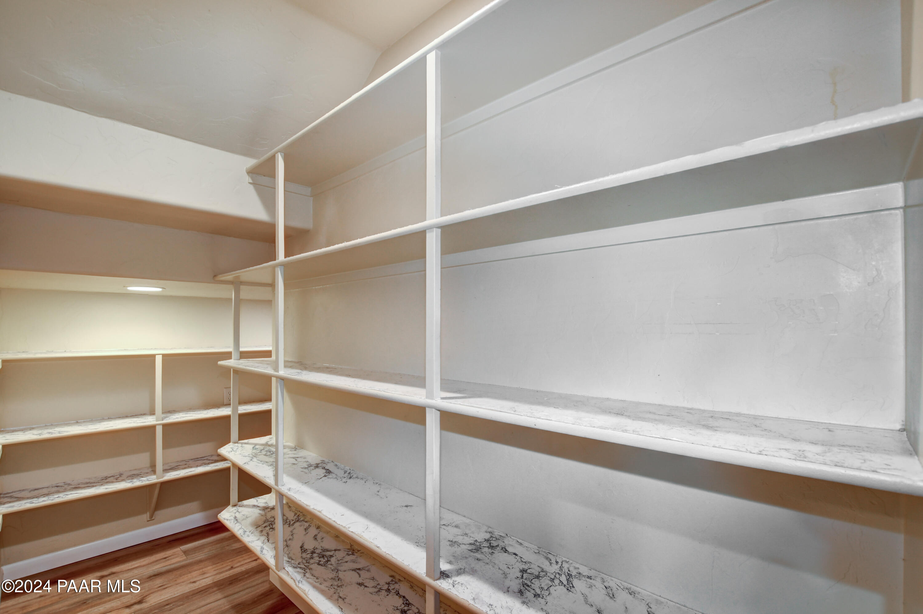 Prescott, Arizona 86301, United States, 3 Bedrooms Bedrooms, ,3 BathroomsBathrooms,Residential,Active,25202