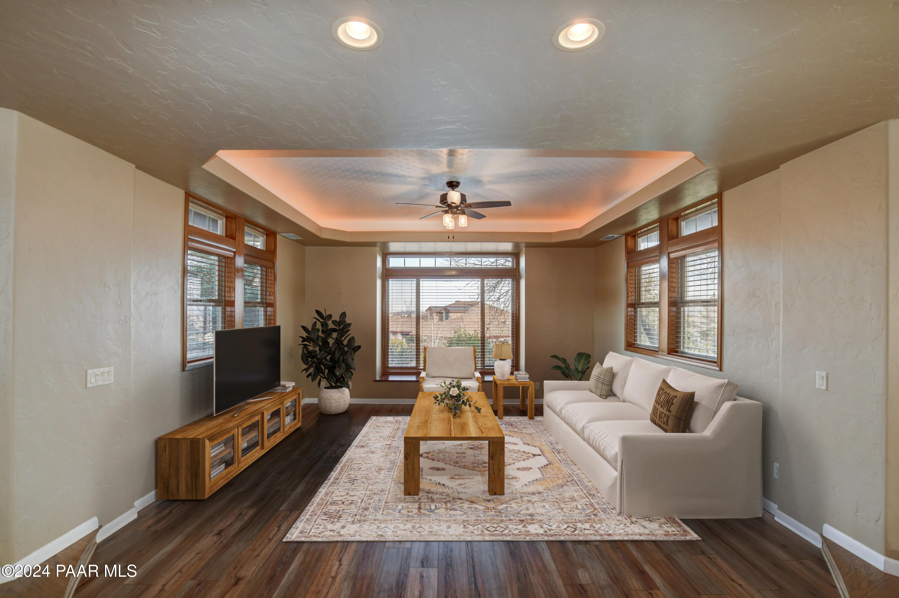 Prescott, Arizona 86301, United States, 3 Bedrooms Bedrooms, ,3 BathroomsBathrooms,Residential,Active,25202