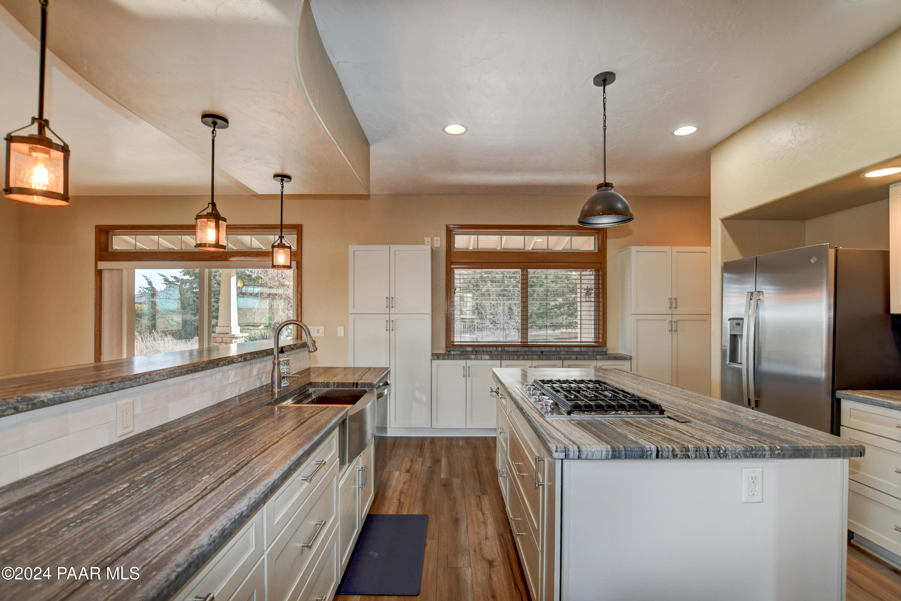 Prescott, Arizona 86301, United States, 3 Bedrooms Bedrooms, ,3 BathroomsBathrooms,Residential,Active,25202