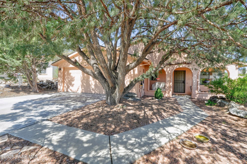 Photo of 1813 Reading Lane, Prescott, AZ 86301 (MLS # 1084716)