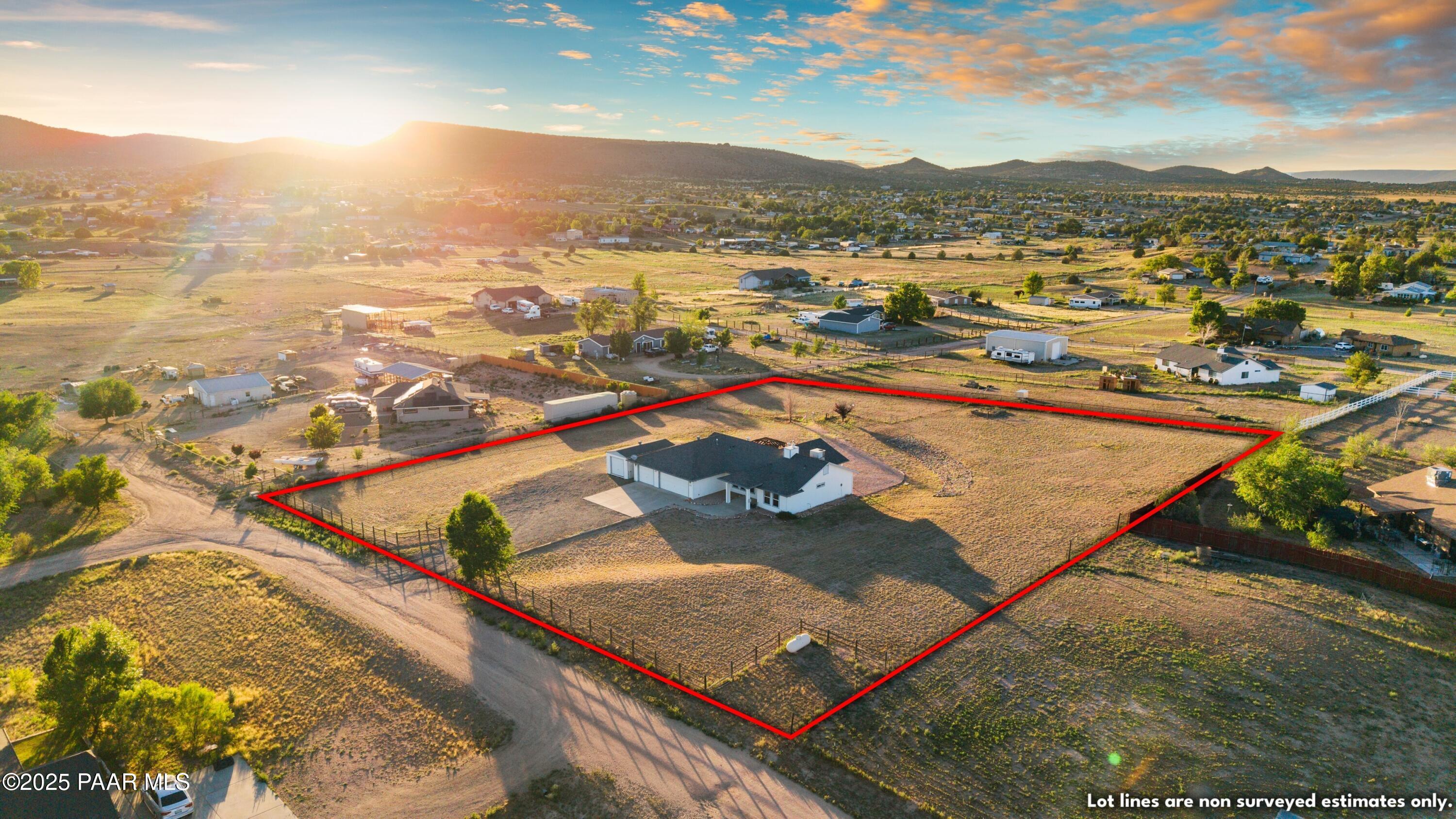 2150 W Lazy Ranch Road