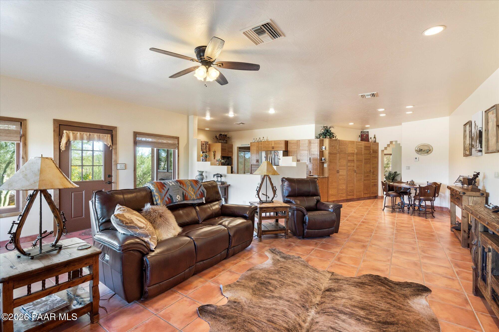 501 S Saguaro Drive