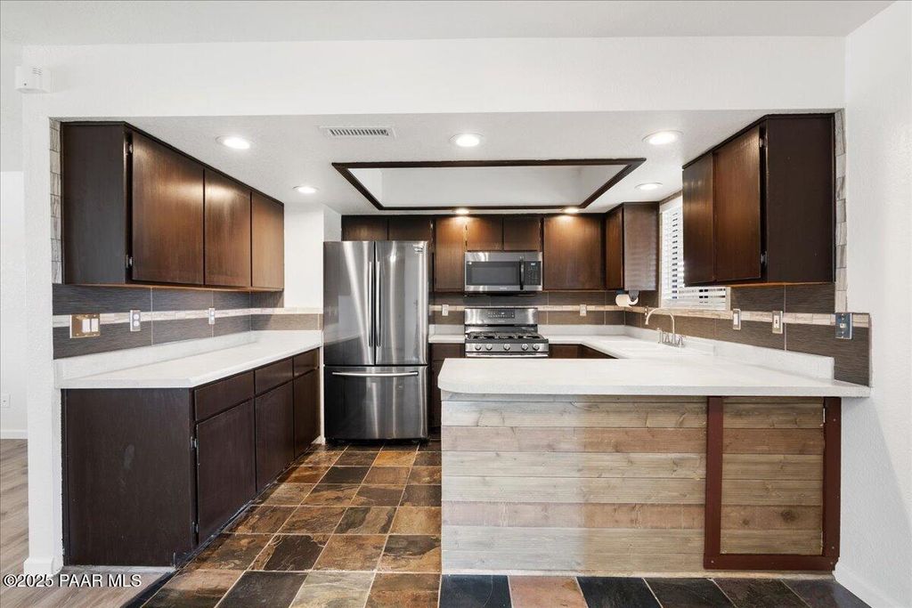 Photo of 3795 N Navajo Drive, Prescott Valley, AZ 86314 (MLS # 1078439)