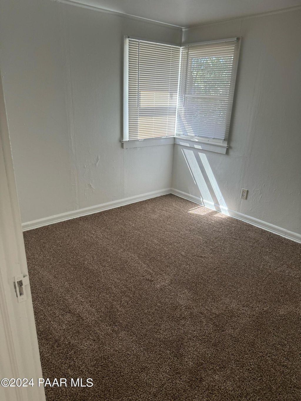 Photo of 818 W Rosser Street, Prescott, AZ 86301 (MLS # 1078720)