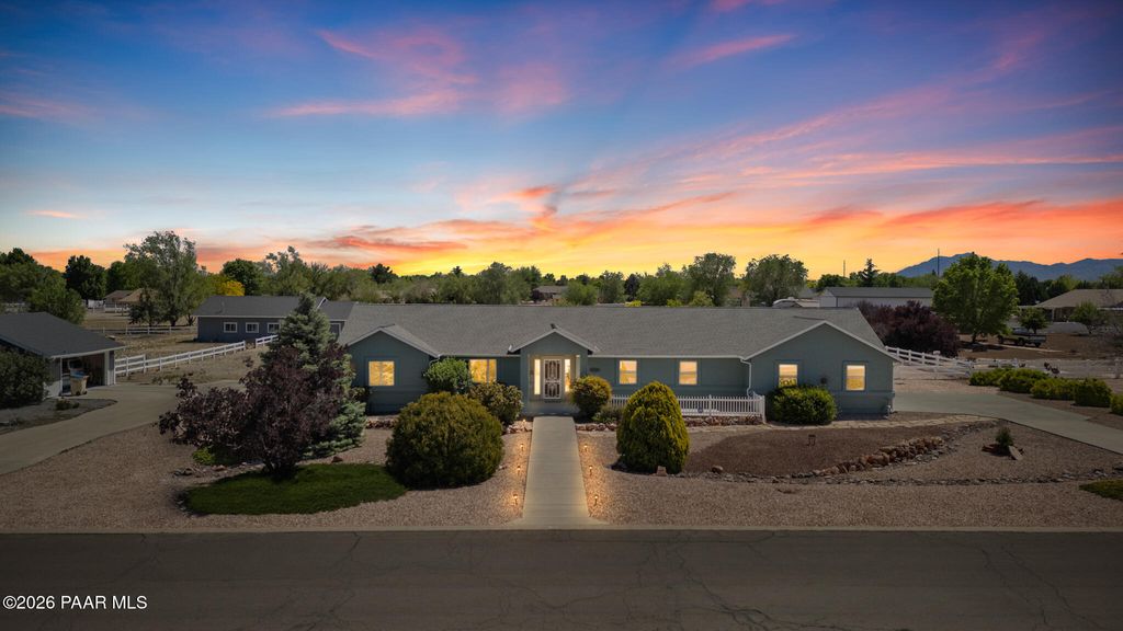 Photo of 839 Talia Place, Chino Valley, AZ 86323 (MLS # 1081612)