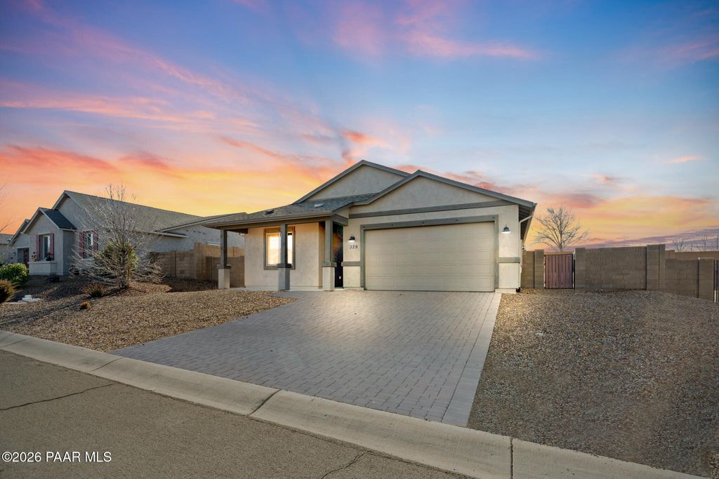 Photo of 329 Grafton Court, Chino Valley, AZ 86323 (MLS # 1079320)