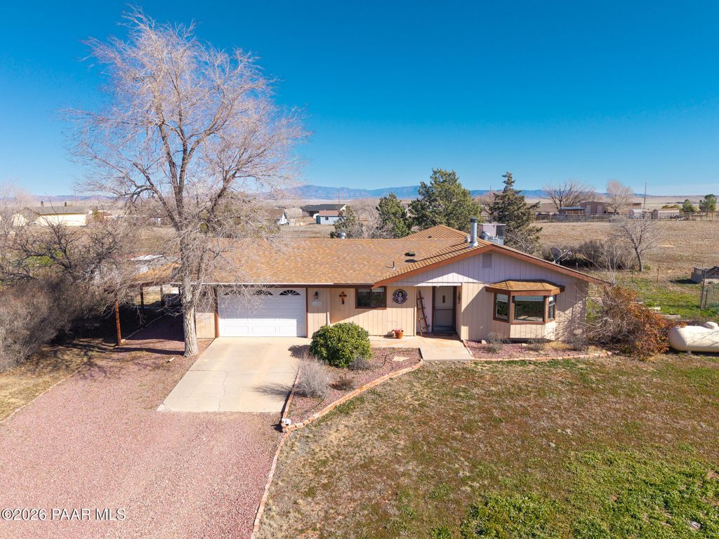 Photo of 1625 S Robin Lane, Chino Valley, AZ 86323 (MLS # 1079447)