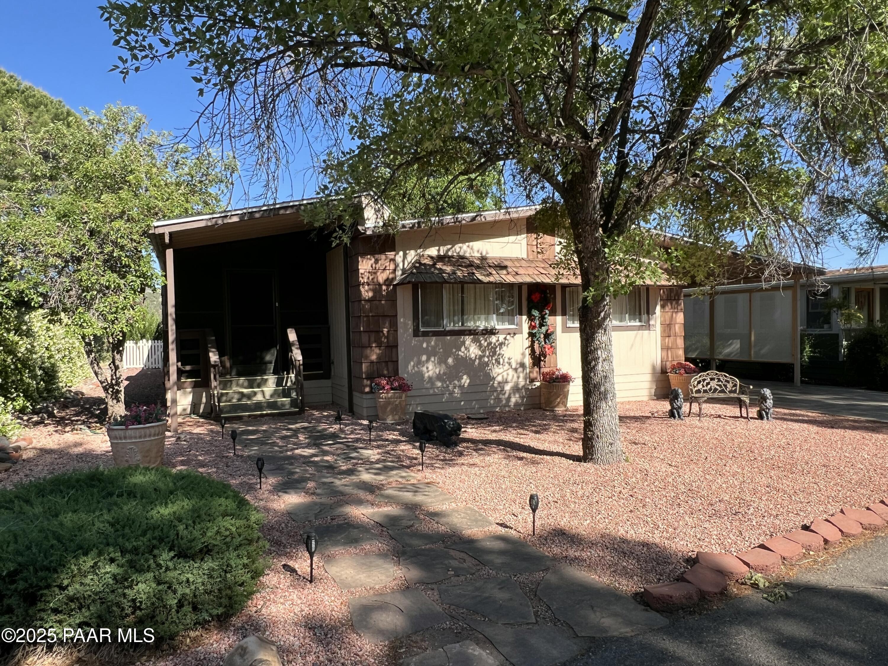 6770 W State Rte 89a 104