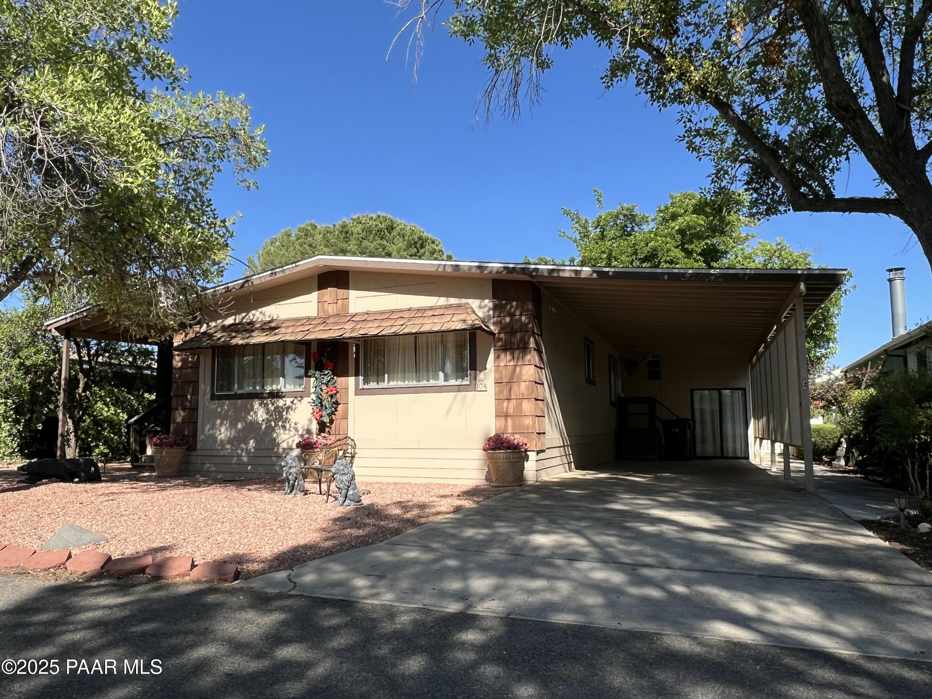 6770 W State Rte 89a 104