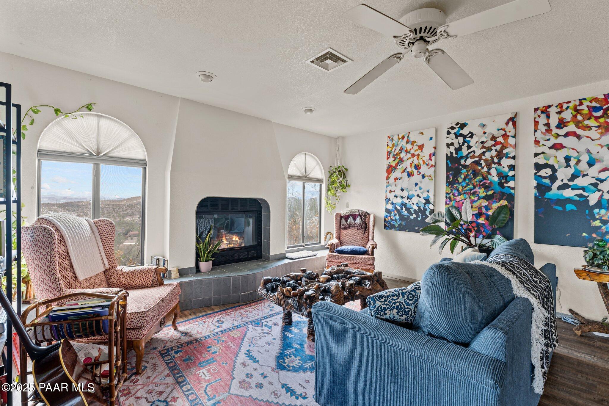 969 S Saguaro Drive