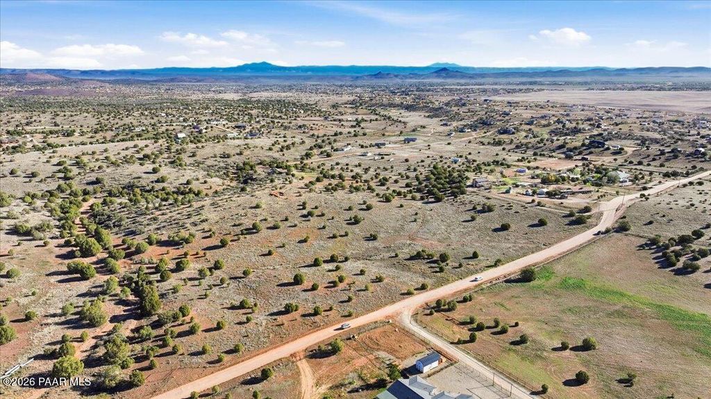 Photo of 4062 W Center Street, Prescott, AZ 86305 (MLS # 1080335)