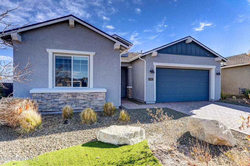 Photo of 6891 Claret Drive, Prescott, AZ 86305 (MLS # 1078309)