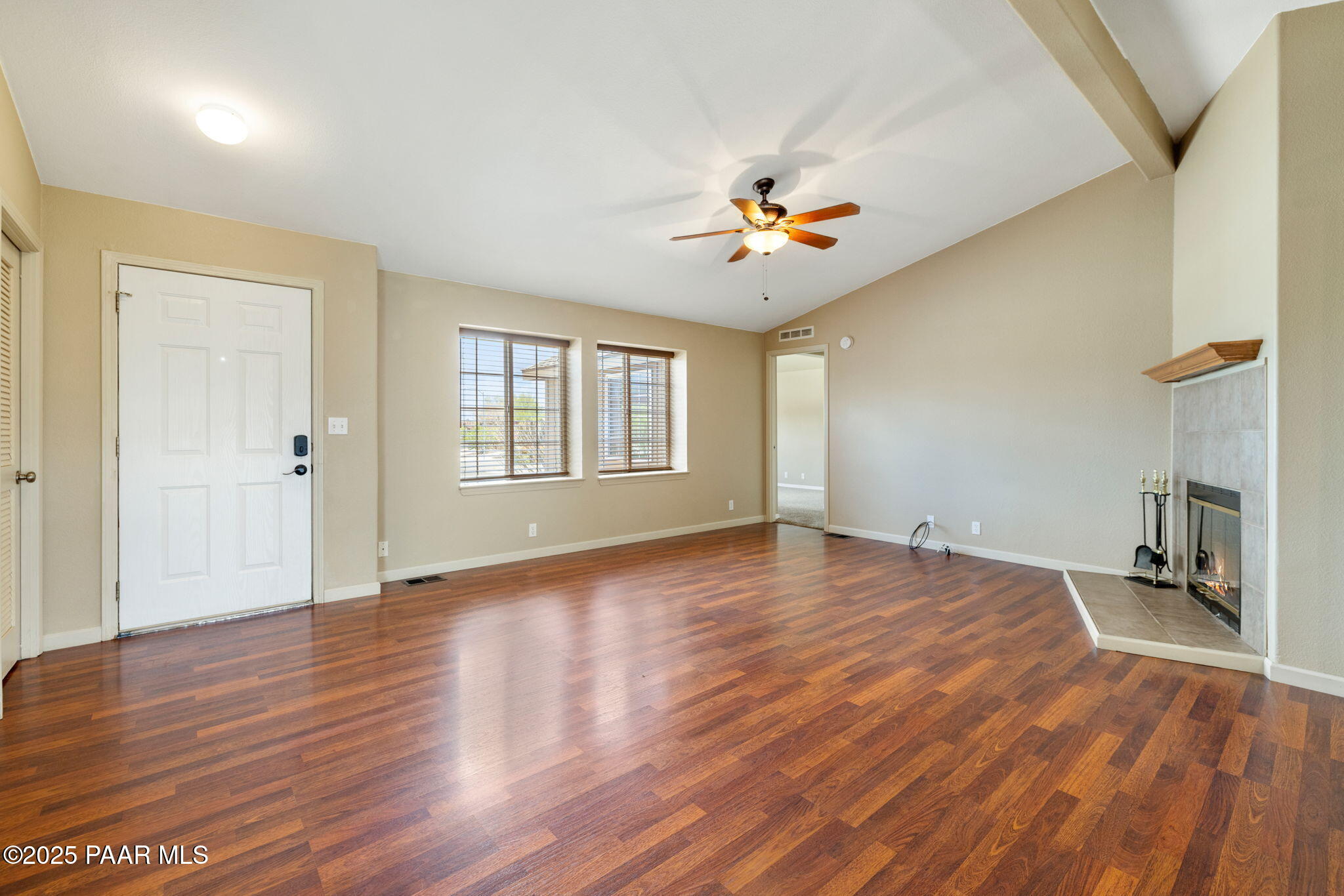 7367 Granite View