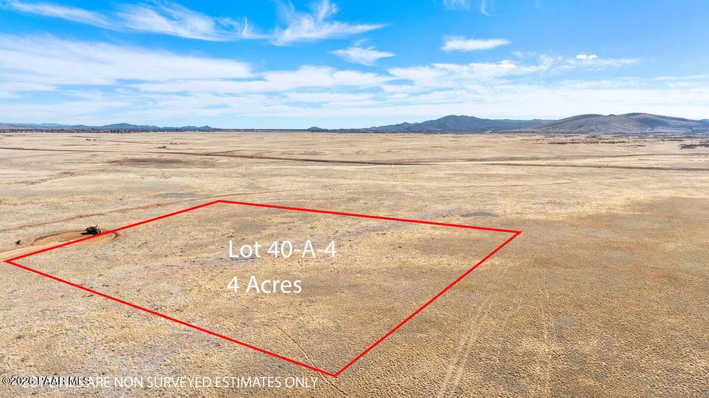 Photo of 404 N Addax Drive, Prescott Valley, AZ 86315 (MLS # 1081917)