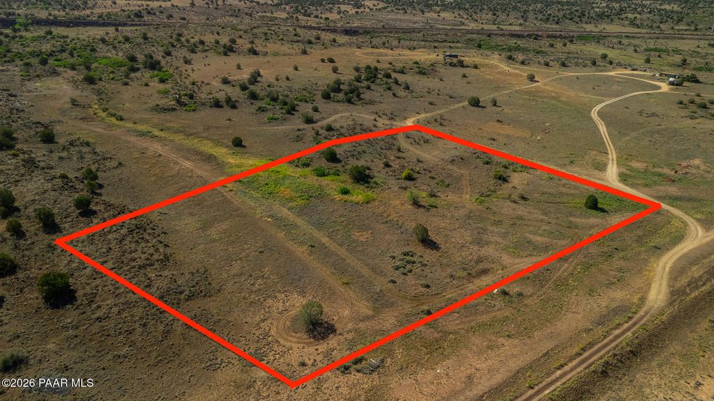 Photo of 0 E Verde Ranch Road, Paulden, AZ 86334 (MLS # 1081795)
