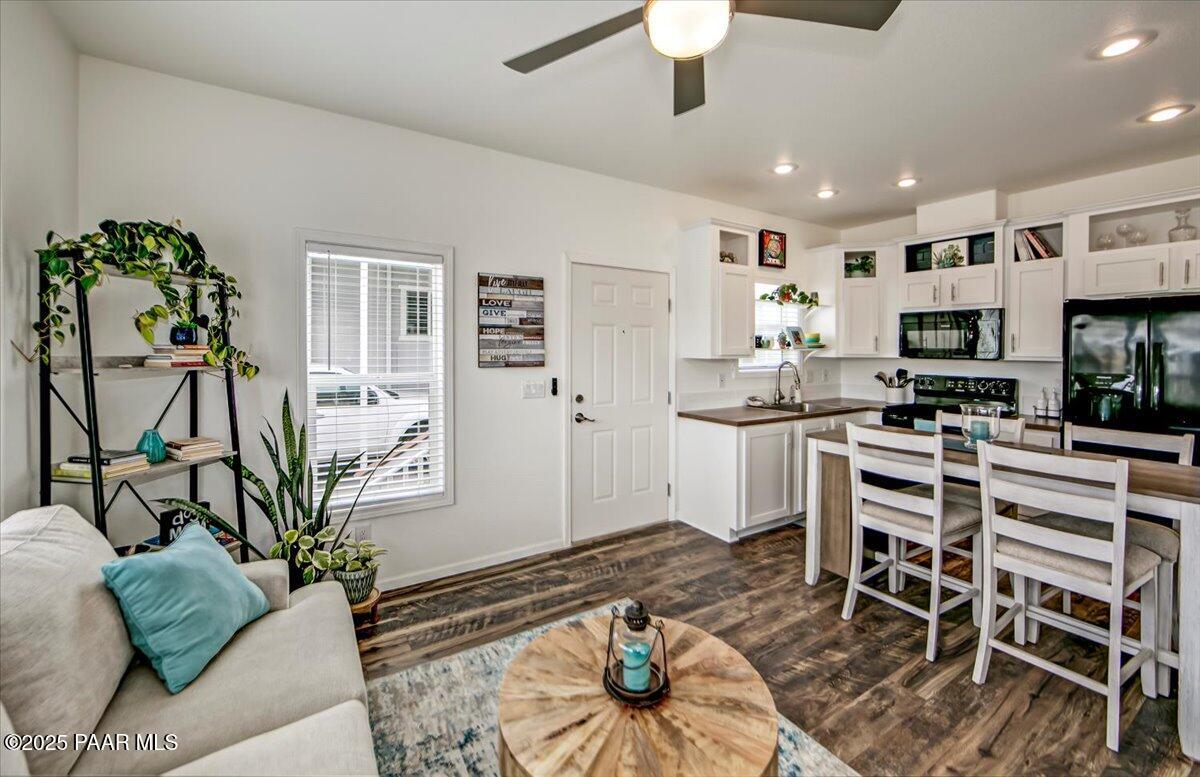 11350 E Sarah Jane Lane 106
