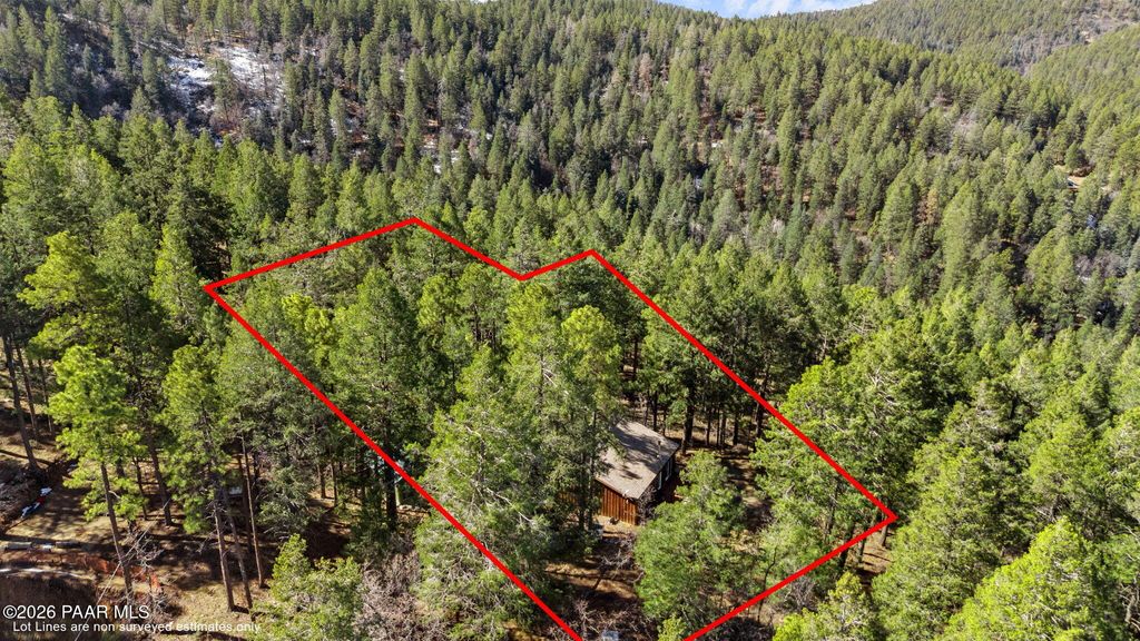 Photo of 8851 S Hassayampa Circle, Prescott, AZ 86303 (MLS # 1079937)