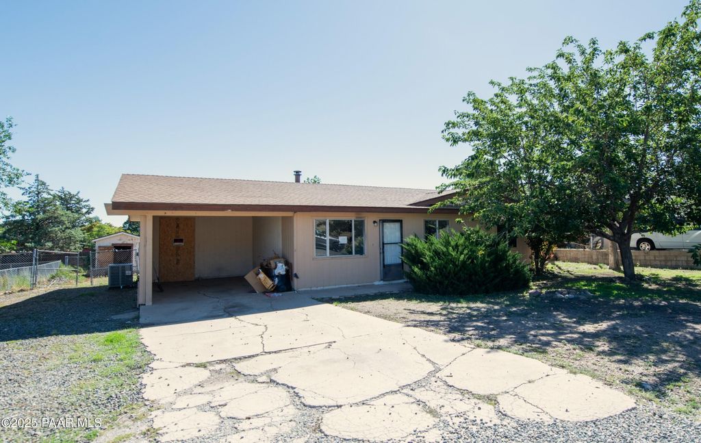 Photo of 3455 N Castle Drive, Prescott Valley, AZ 86314 (MLS # 1077041)