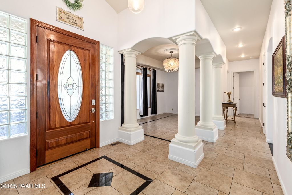 Photo of 601 Sandpiper Drive, Prescott, AZ 86303 (MLS # 1076433)