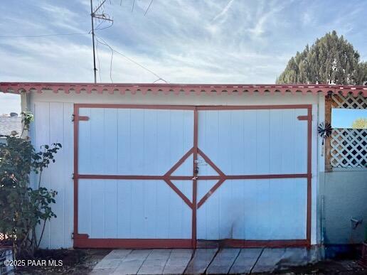 4691 N Glenrosa Circle