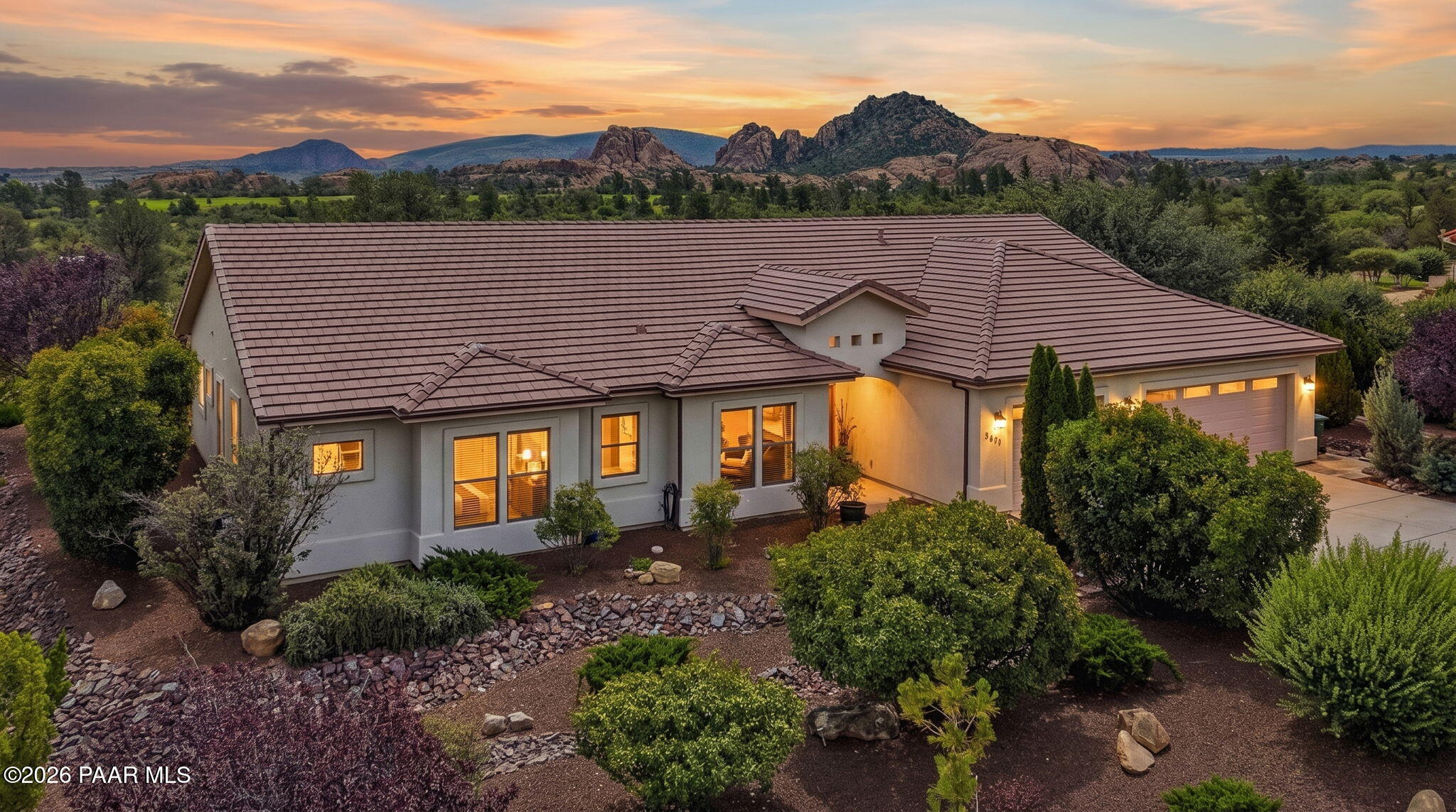 5871 N Honeysuckle Road