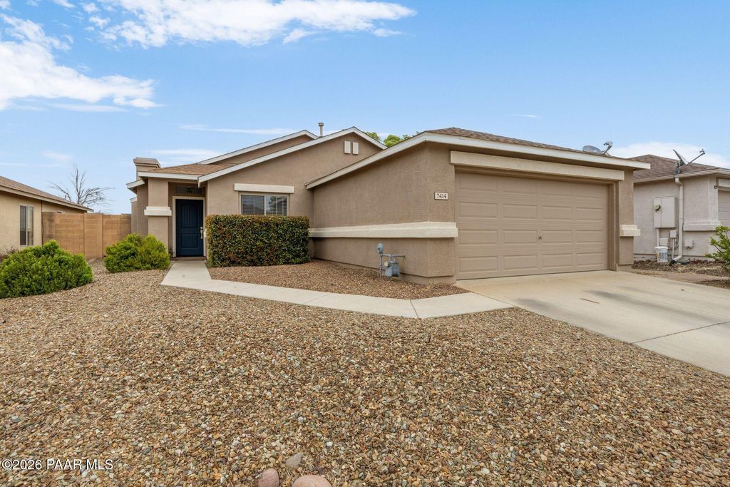 Photo of 7414 E Shepherd Hill Lane, Prescott Valley, AZ 86315 (MLS # 1080988)