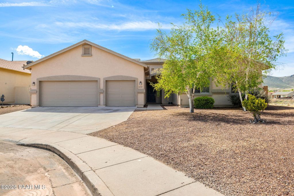 Photo of 6355 E Kelmore Road, Prescott Valley, AZ 86314 (MLS # 1080963)