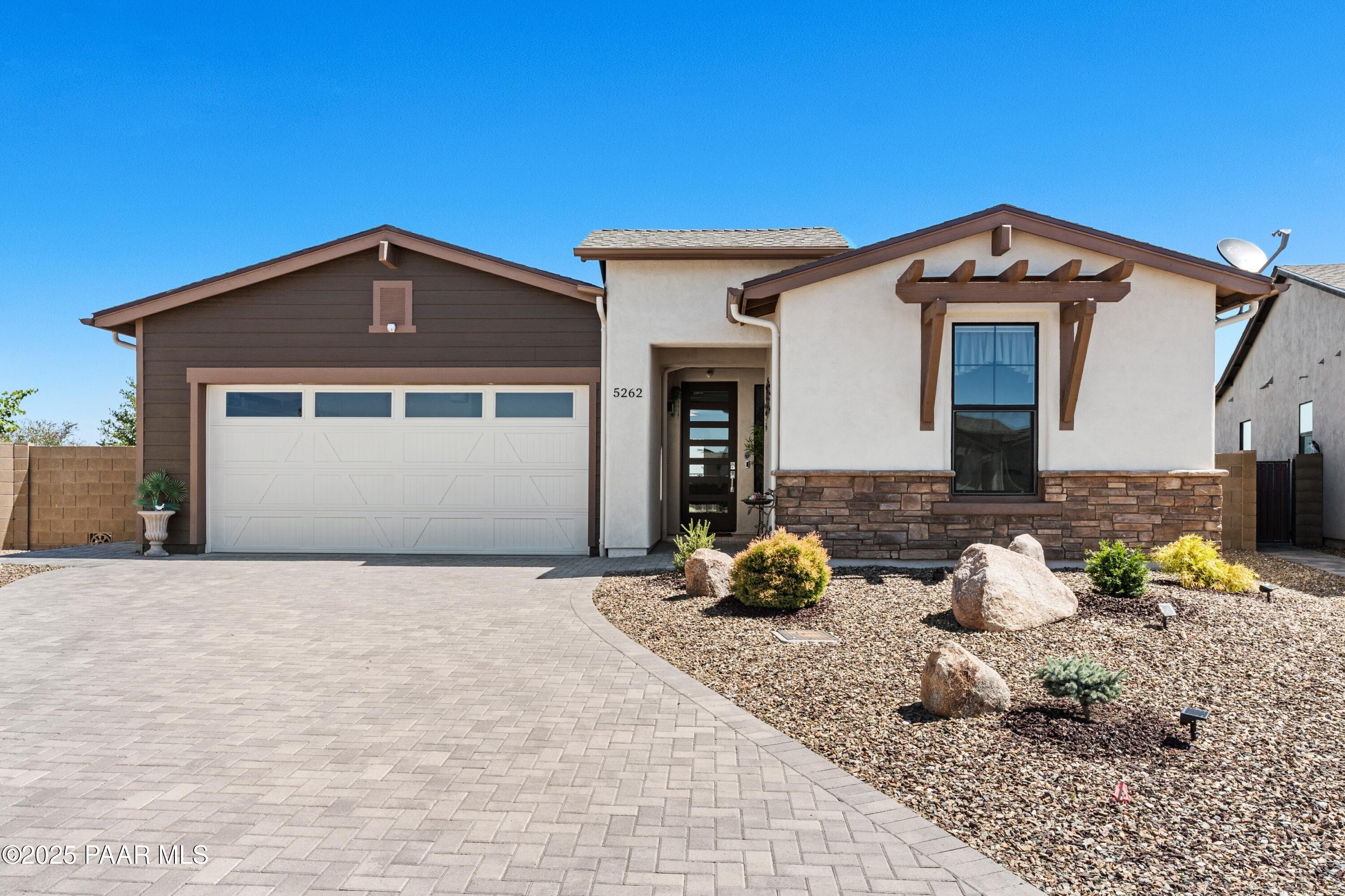 5262 Tranquil Bluff Way