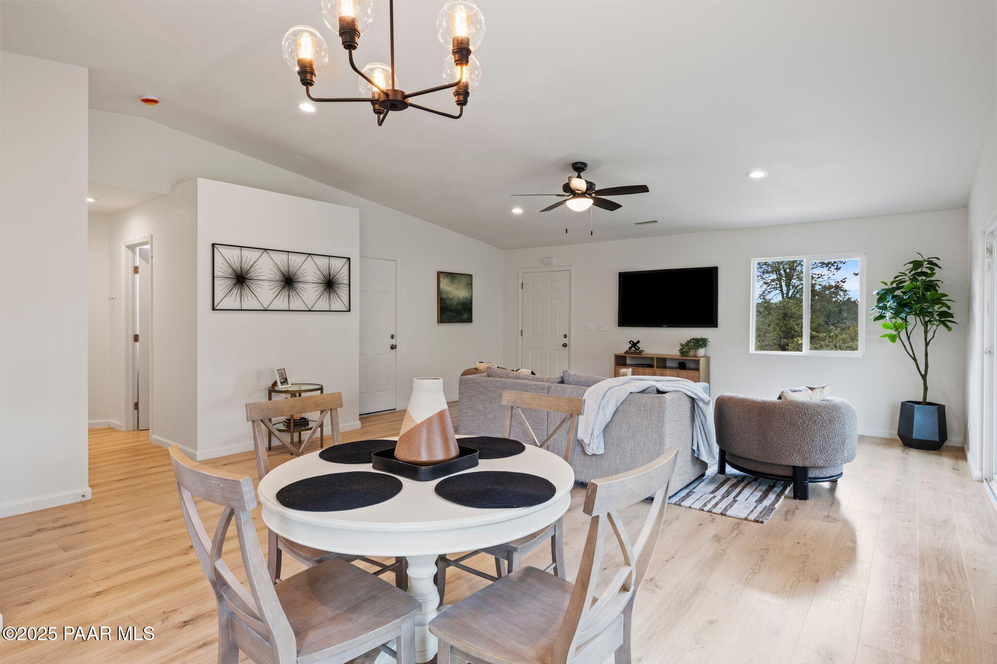 1301 N Rose Quartz Drive