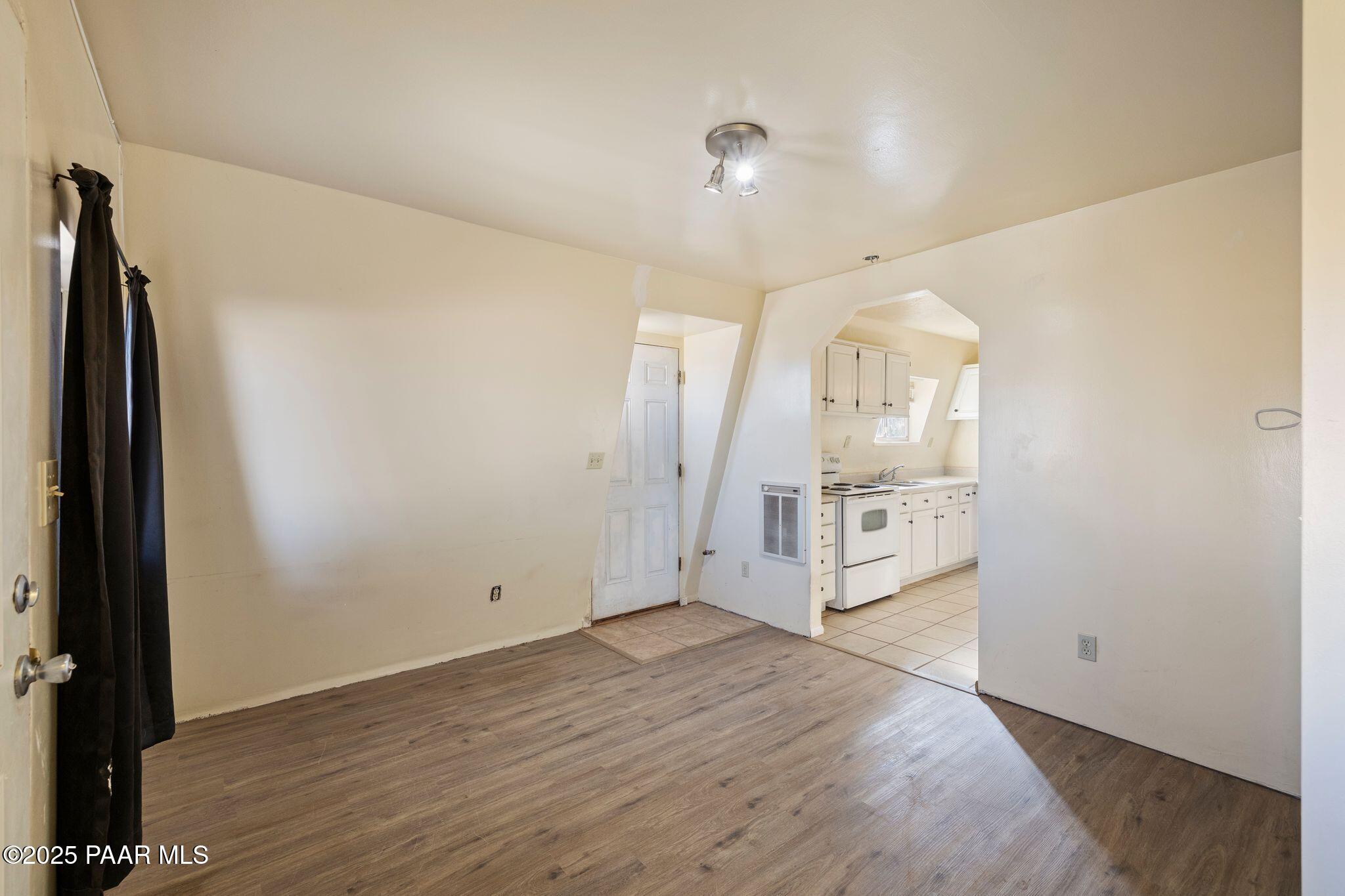 25400 N Ironwood Drive