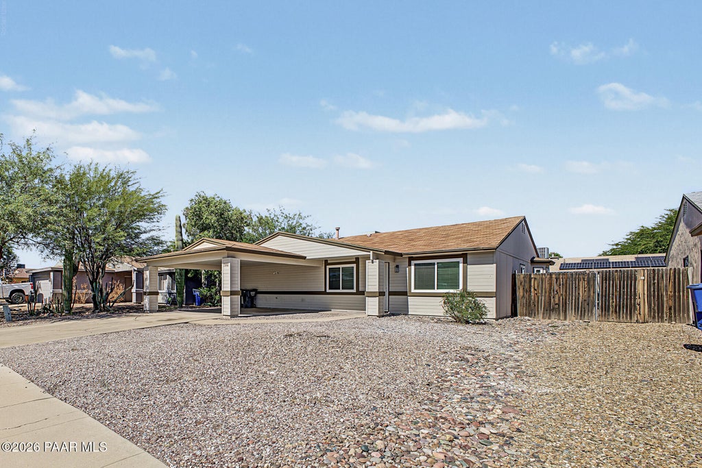Photo of 1956 W Chardonnay Drive, Tucson, AZ 85746 (MLS # 1085588)