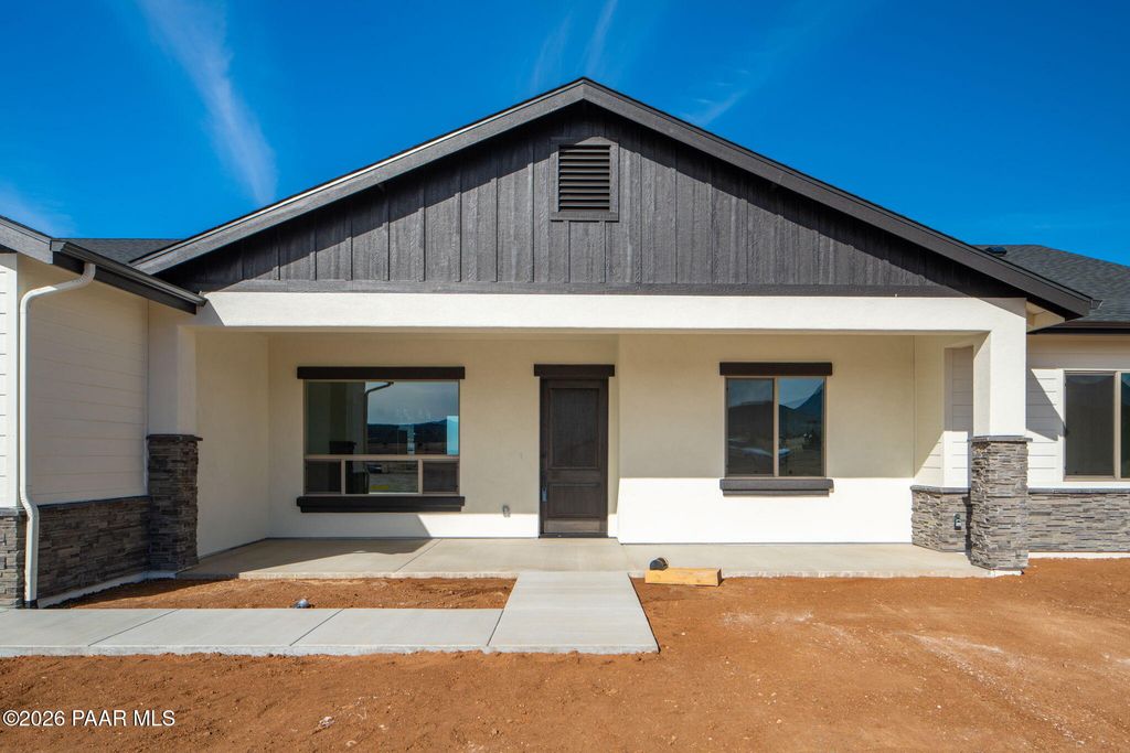 Photo of 11938 N Hickory Drive, Prescott Valley, AZ 86315 (MLS # 1079263)