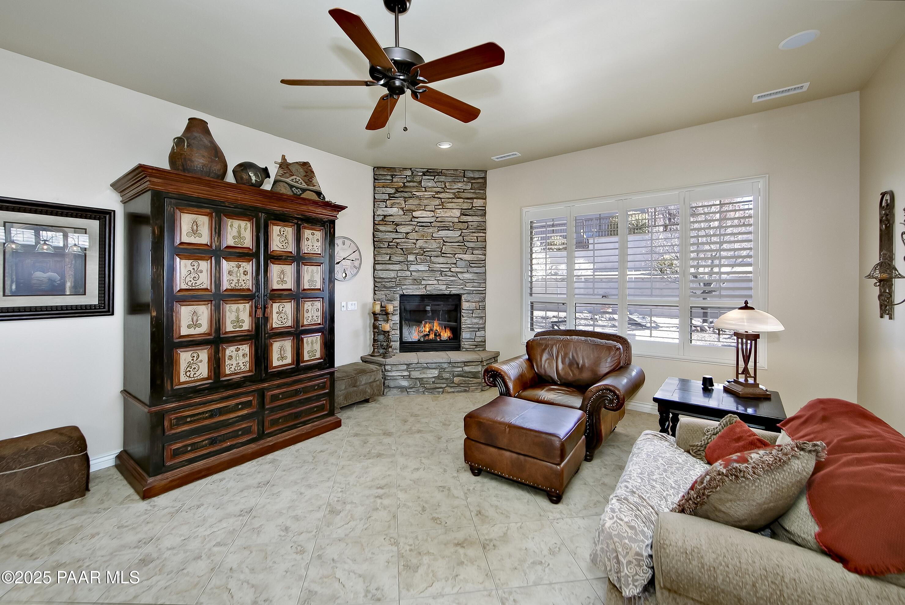 1239 Pebble Springs