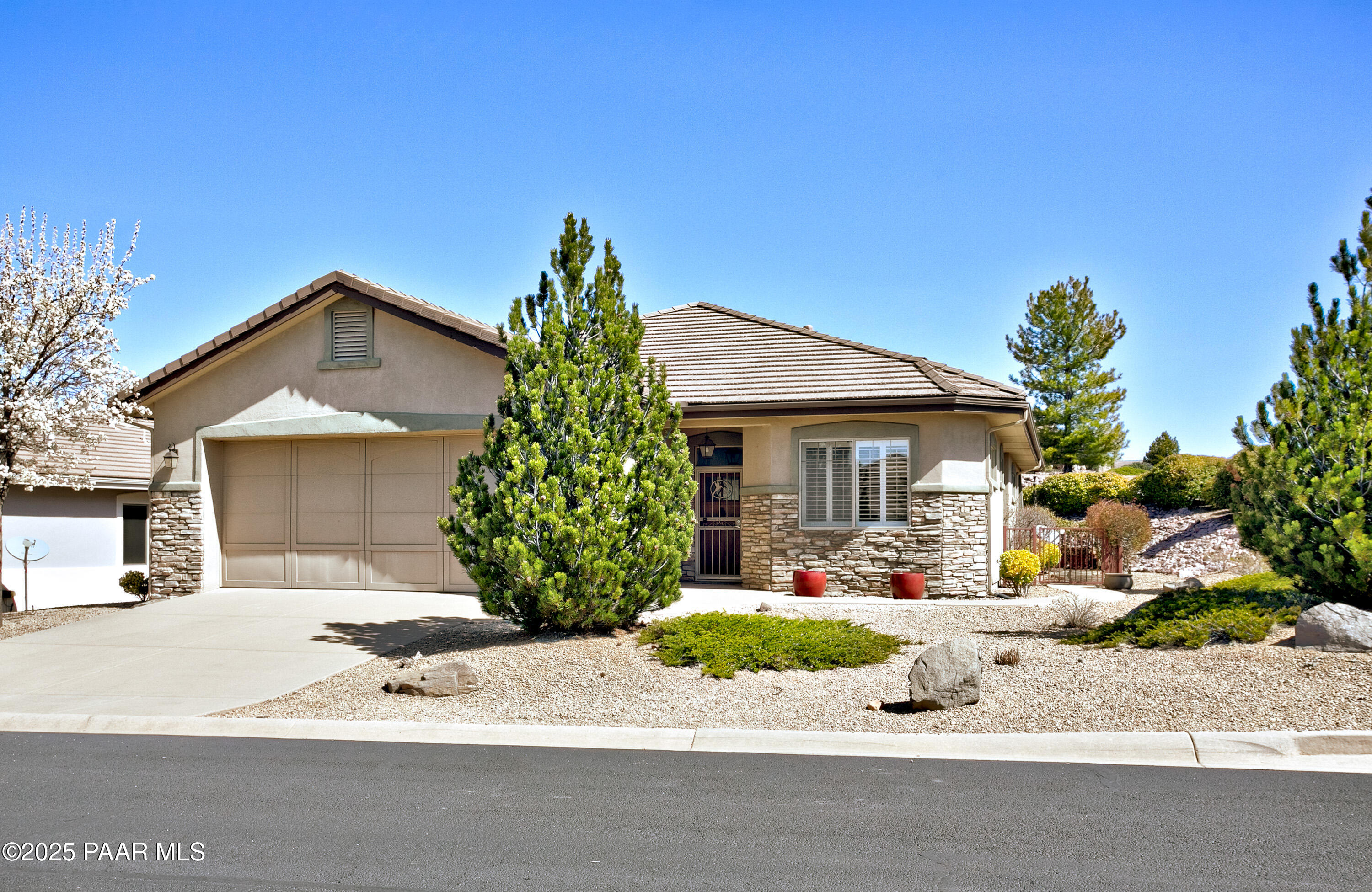 1239 Pebble Springs