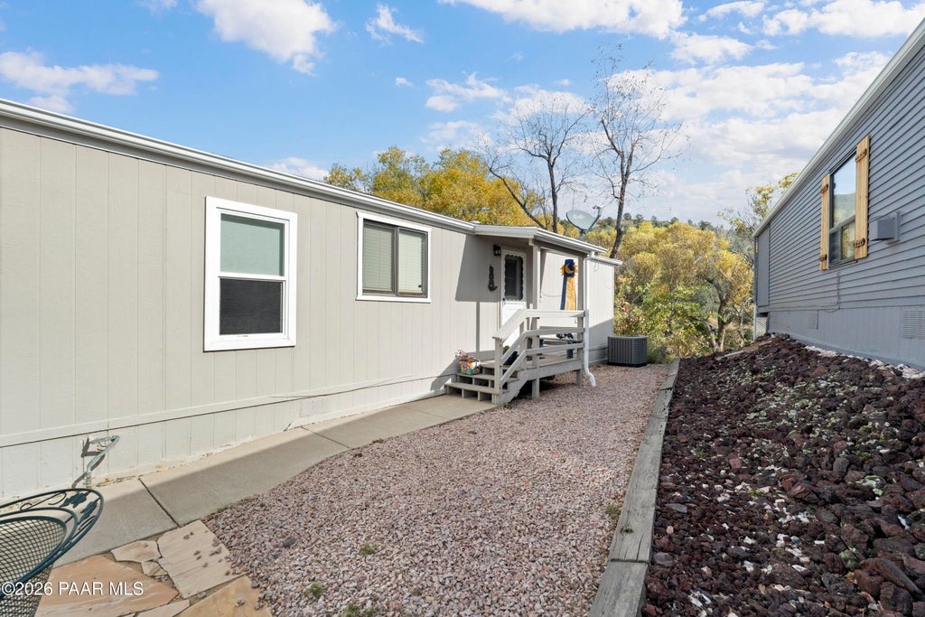 Photo of 887 Prescott Canyon Drive, Prescott, AZ 86301 (MLS # 1086040)